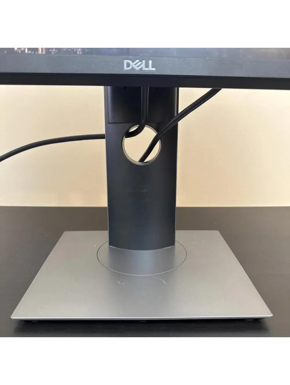 Dell P2219H 21.5-inch Full HD 1920x1080 Adjustable Stand Monitor